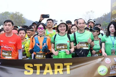 Các vận động viên xuất phát ở cự ly 8km.