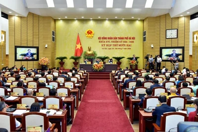 Toàn cảnh phiên khai mạc kỳ họp thứ 12, Hội đồng nhân dân thành phố Hà Nội khóa 16. ( Ảnh: DUY LINH)