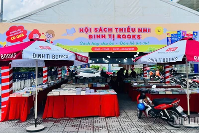 Hội sách thiếu nhi có nhiều hoạt động dành cho trẻ nhỏ.