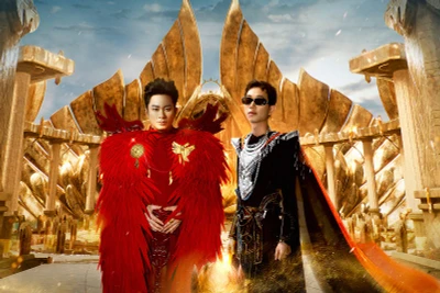Hình ảnh ca sĩ Tùng Dương và rapper Double 2T trong MV "Cánh chim Phượng Hoàng".