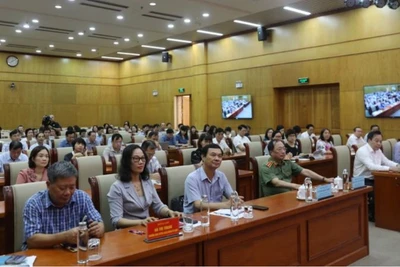 Các đại biểu dự hội nghị tập huấn.