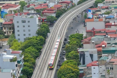 Tàu điện Nhổn-ga Hà Nội, đoạn trên cao chính thức phục vụ hành khách từ ngày 8/8/2024.