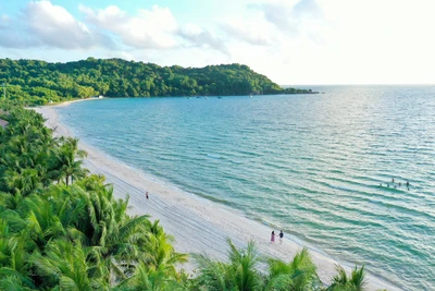 Bãi Kem từng được đánh giá vào top 10 bãi biển đẹp nhất hành tinh.(Ảnh: CTV)