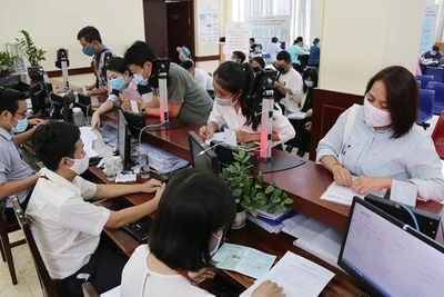 [Video] Giảm tối thiểu 20% công chức, viên chức sau sắp xếp bộ máy