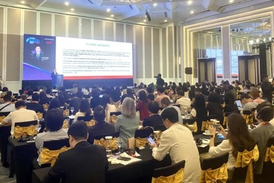 Toàn cảnh Hội nghị.