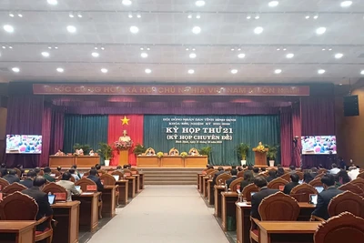 Quang cảnh kỳ họp.