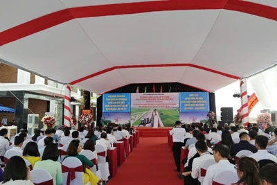 Quang cảnh buổi lễ.