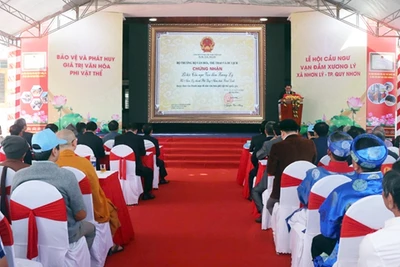 Quang cảnh buổi lễ.