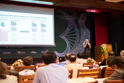 Quang cảnh hội nghị.