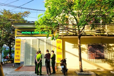 Lực lượng chức năng đang điều tra vụ việc. (Ảnh: Sức khỏe đời sống)