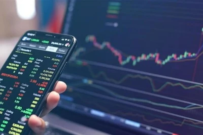 Người dân cần thận trọng khi tham gia tham gia đầu tư tài chính, sàn chứng khoán, tiền ảo trên không gian mạng (Ảnh: Bộ Công an) 