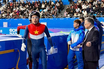 Trượt băng Việt Nam xác định mục tiêu trên hết là học hỏi, tích lũy chuyên môn. (Ảnh: Vinh Ngô)