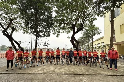 Đội tuyển Xe đạp Việt Nam tham dự Giải vô địch Xe đạp đường trường châu Á 2025. 