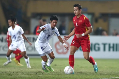 Bùi Hoàng Việt Anh bỏ lỡ cơ hội đáng tiếc. (Ảnh: VFF)