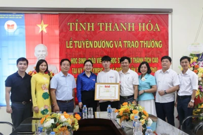 Thành tích xuất sắc của mỗi học sinh là niềm tự hào của gia đình, ngành giáo dục, tuổi trẻ Thanh Hóa.