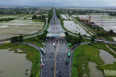 Triển khai đồng loạt dịch vụ VETC trên các tuyến đường bộ cao tốc, tháng 8/2022.