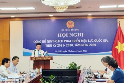 Bộ trưởng Công thương Nguyễn Hồng Diên phát biểu tại hội nghị