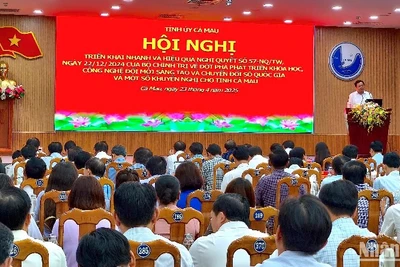 Hội nghị triển khai Nghị quyết số 57 của Bộ Chính trị tại Cà Mau vào chiều 23/4.