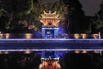 [Infographic] Mức phí tham quan mới các danh lam thắng cảnh, di tích lịch sử của Hà Nội