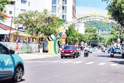 Xe điện lưu thông trên địa bàn thành phố Phú Quốc.