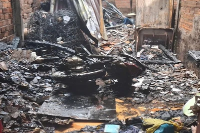 [Video] Tiền Giang: Cháy nhà trong hẻm sâu, 2 người tử vong