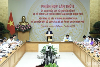Quang cảnh phiên họp.