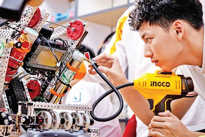 Những thành tích của Câu lạc bộ GreenAms Robotics là nguồn cảm hứng cho cộng đồng yêu thích robotics tại Việt Nam.