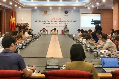 Toàn cảnh buổi tọa đàm.