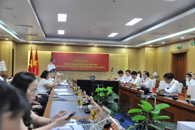 Quang cảnh hội nghị tại điểm cầu Tổng cục Thuế.