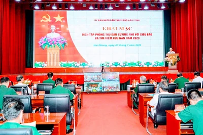 Quang cảnh khai mạc diễn tập phòng thủ dân sự ứng phó với siêu bão và tìm kiếm, cứu nạn thành phố Hải Phòng, năm 2023.