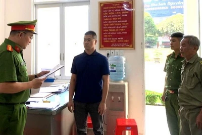 Cơ quan điều tra thi hành quyết định khởi tố bị can, lệnh bắt tạm giam đối với Nguyễn Quốc Vy Liêm.