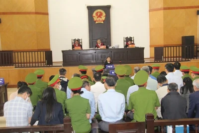 Phiên tòa phúc thẩm đối với cựu Chủ tịch FLC và đồng phạm.