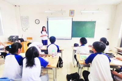 Ứng dụng AI dạy tiếng Anh tại Trường THPT Chuyên Vĩnh Phúc.