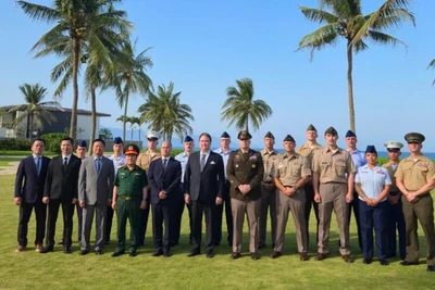 Các đại biểu dự Lễ trao trả hài cốt quân nhân Hoa Kỳ lần thứ 169. (Ảnh: BNG)