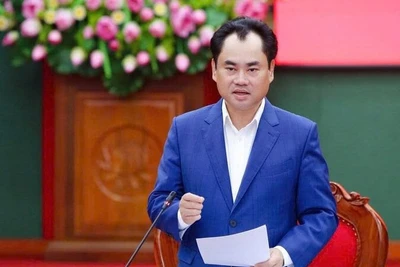 Bí thư Tỉnh ủy Trịnh Việt Hùng chỉ đạo, việc sắp xếp, tinh gọn tổ chức bộ máy “phải làm nghiêm và làm ngay”, hoàn thành trong quý I/2025.