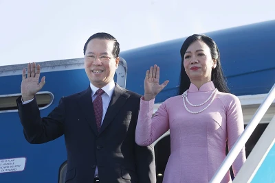 Chủ tịch nước Võ Văn Thưởng và Phu nhân lên đường thăm chính thức Cộng hòa Áo, thăm cấp Nhà nước tới Cộng hòa Italia và thăm Tòa thánh Vatican từ ngày 23-28/7/2023. (Ảnh: Thống Nhất/TTXVN)