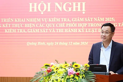 Bí thư Tỉnh ủy Quảng Bình Lê Ngọc Quang phát biểu kết luận hội nghị. (Ảnh: baoquangbinh.vn)