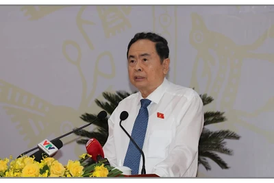 Chủ tịch Quốc hội Trần Thanh Mẫn phát biểu chỉ đạo tại Kỳ họp thứ 15, Hội đồng nhân dân tỉnh Bình Phước khóa X. (Ảnh: Nhật Bình/TTXVN)