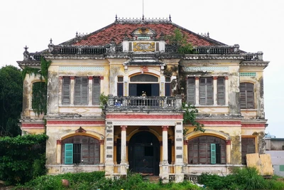 Ban Thường vụ Tỉnh ủy Đồng Nai chỉ đạo bảo tồn biệt thự cổ ven sông "nhà lầu ông Phủ".