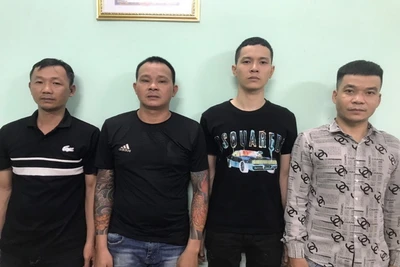 4 đối tượng bị tạm giữ.