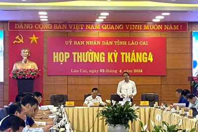Phiên họp thường kỳ của Ủy ban nhân dân tỉnh Lào Cai chiều 2/4.