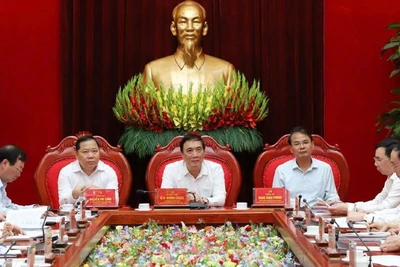 Lãnh đạo ba tỉnh Phú Thọ, Vĩnh Phúc và Hòa Bình chủ trì hội nghị triển khai phương án sắp xếp đơn vị hành chính cấp tỉnh.