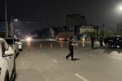 Triển khai lực lượng chặn bắt đối tượng.