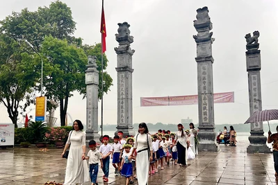 Lăng Kinh Dương Vương-người được tôn là Thủy tổ nước Nam.