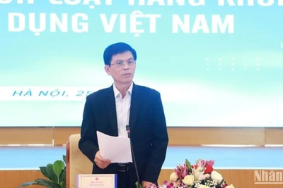Thứ trưởng Xây dựng Lê Anh Tuấn phát biểu chỉ đạo tại Hội nghị tham vấn chính sách Luật Hàng không dân dụng Việt Nam.