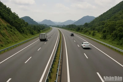 Ảnh minh họa: Tuyến cao tốc Lạng Sơn-Thái Nguyên - Tuyến đường dài khoảng 120km, quy mô 4 làn xe, tổng vốn đầu tư ước tính khoảng 29.000 tỷ đồng, được kỳ vọng sẽ tăng cường liên kết vùng, thúc đẩy phát triển kinh tế và thương mại biên giới.