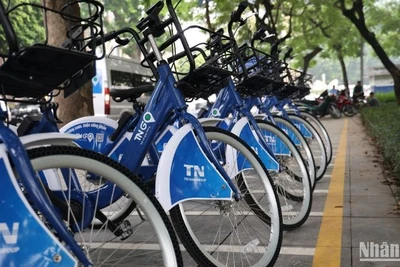 Tại 1 điểm trạm cho thuê xe đạp công cộng trên địa bàn thành phố Hà Nội.