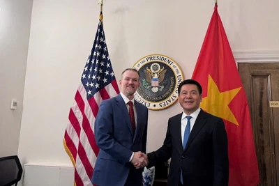 Bộ trưởng Nguyễn Hồng Diên và Trưởng Đại diện Thương mại Hoa Kỳ Jamieson Greer.