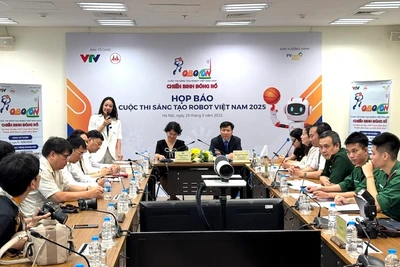 Họp báo Cuộc thi Sáng tạo Robot Việt Nam 2025.