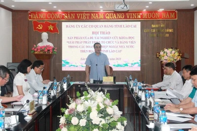 Hội thảo "Giải pháp phát triển tổ chức đảng và đảng viên trong các doanh nghiệp ngoài Nhà nước trên địa bàn tỉnh Lào Cai" của Đảng ủy các cơ quan Đảng tỉnh Lào Cai ngày 28/4.